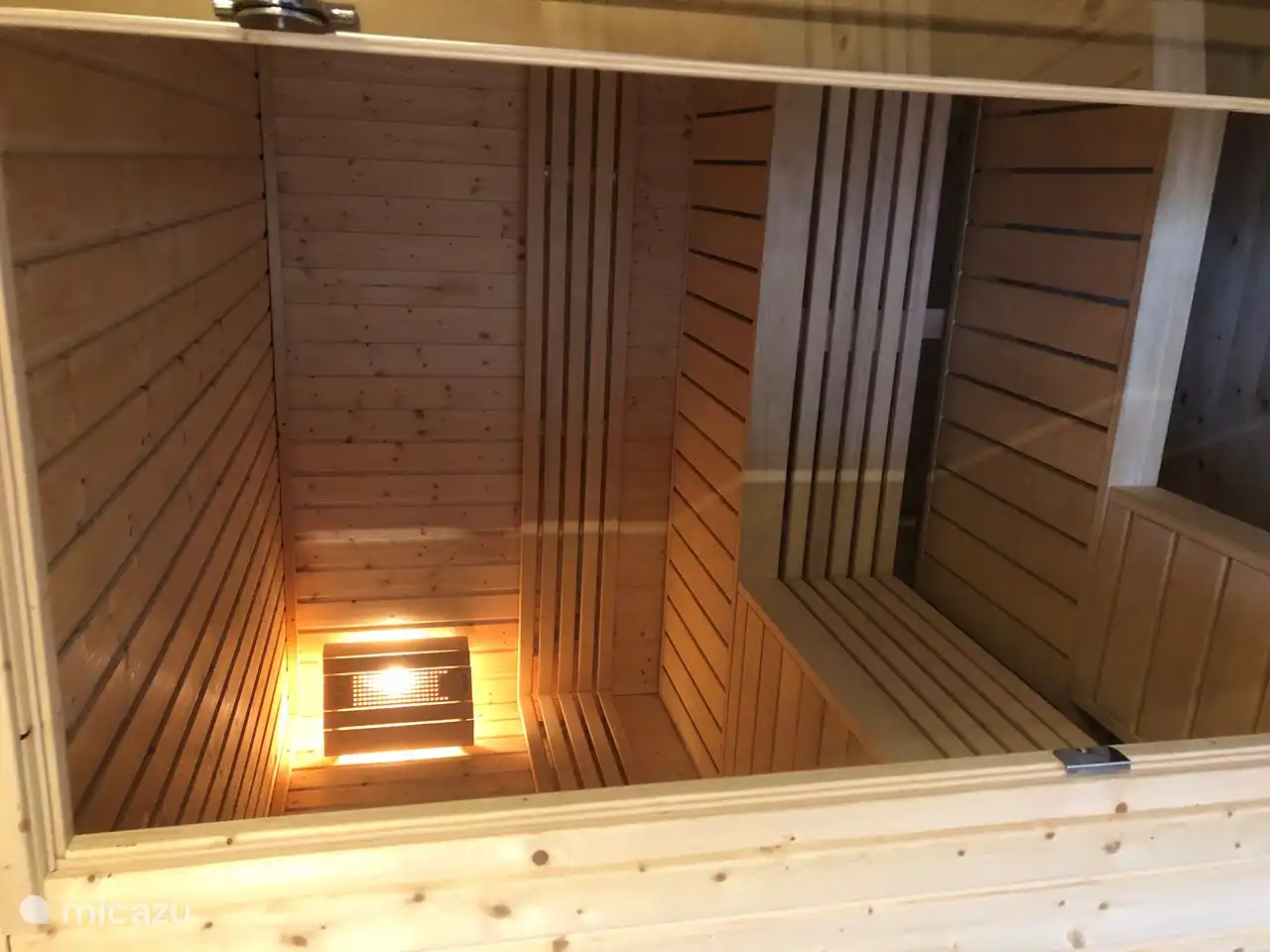 Auch die Sauna steht den Gästen zur Verfügung.