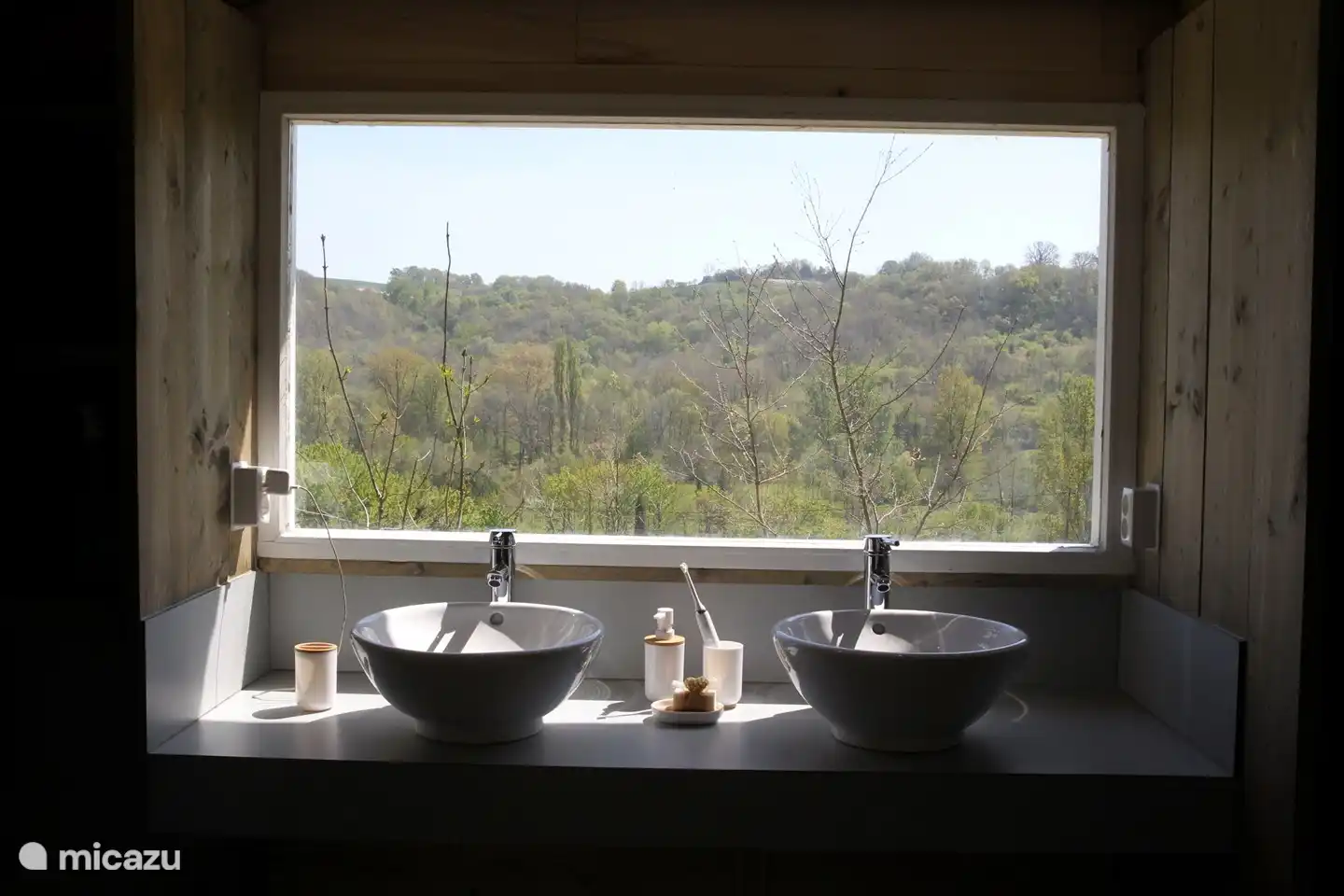 Washbasins with a view.
