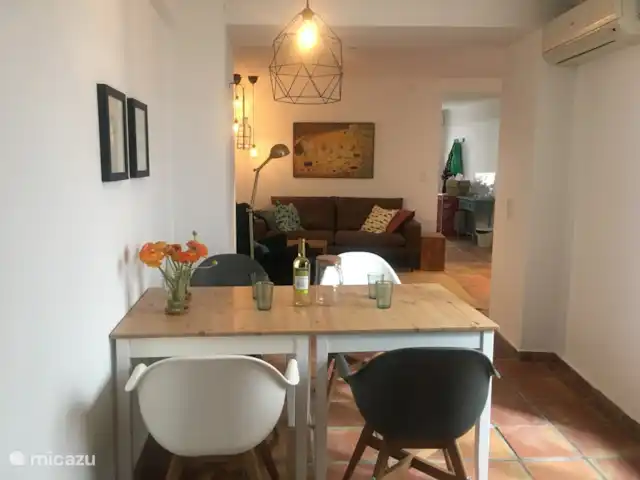 Casa Elisabeth en España, Costa Blanca, Dénia - vivienda urbana El comedor y la sala de estar de un vistazo.