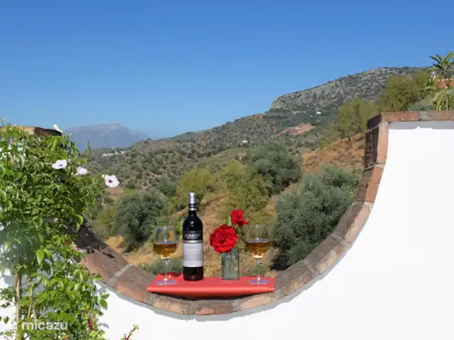 Casa El Algarrobo | Espagne, Costa del Sol, Comares - villa Mais d'abord un apéritif « avec vue ».