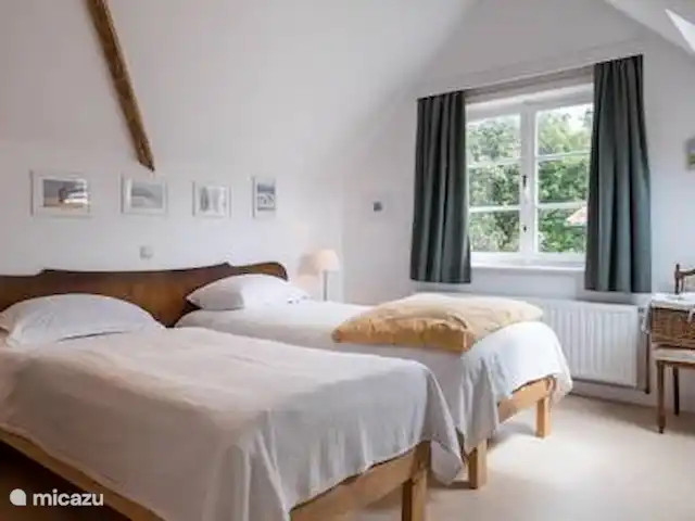 Location de Vacances Belgique, Côte Belge, De Panne, villa - Coin tranquille chambre 2 x 220 lits sommier