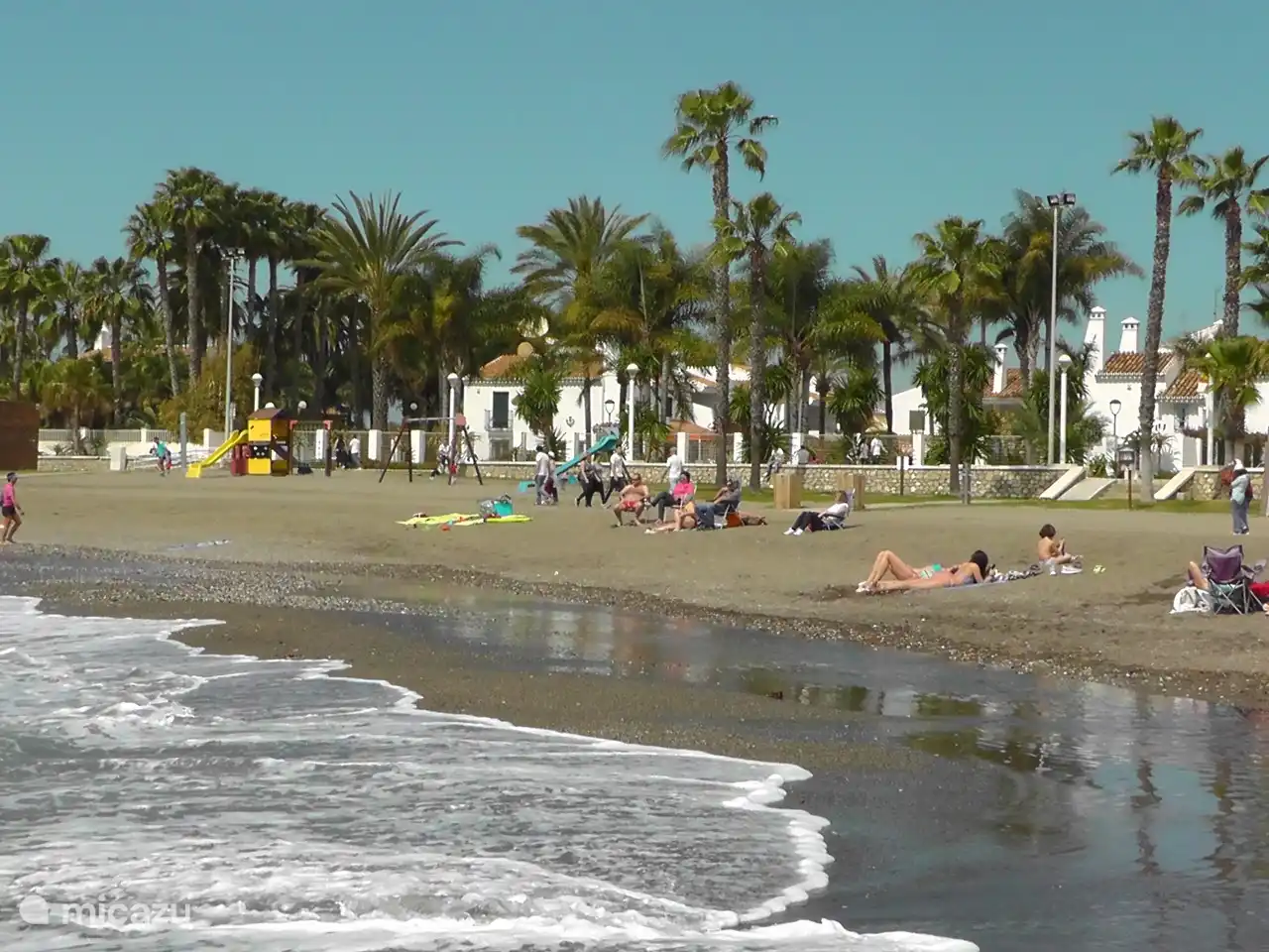 Der Strand von Caleta de Velez liegt 12 km vom Haus entfernt