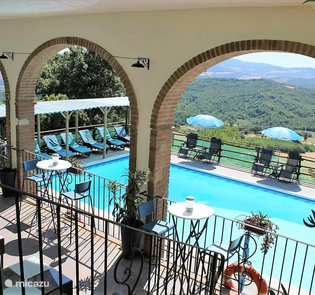 Landhuis in Toscane max. 31 personen