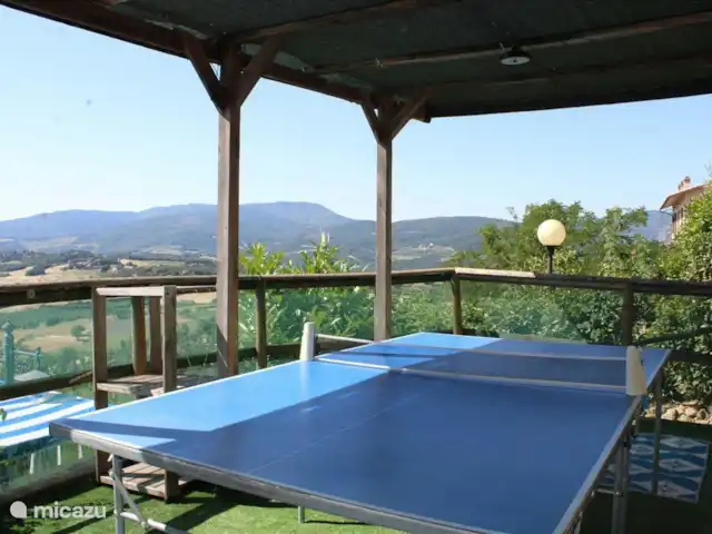 Landhuis in Toscane max. 31 personen huren in Italië, Toscane, Montecastelli Pisano - landhuis / kasteel Tafeltennistafel op overdekt terras