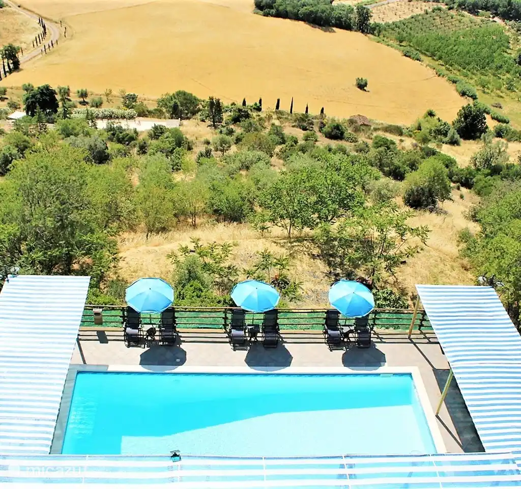 Landhuis in Toscane max. 31 personen