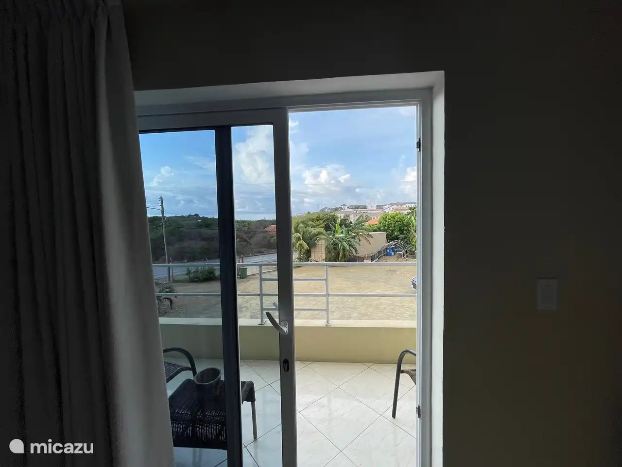 Dies ist ein Blick aus dem Zimmer im ersten Stock.