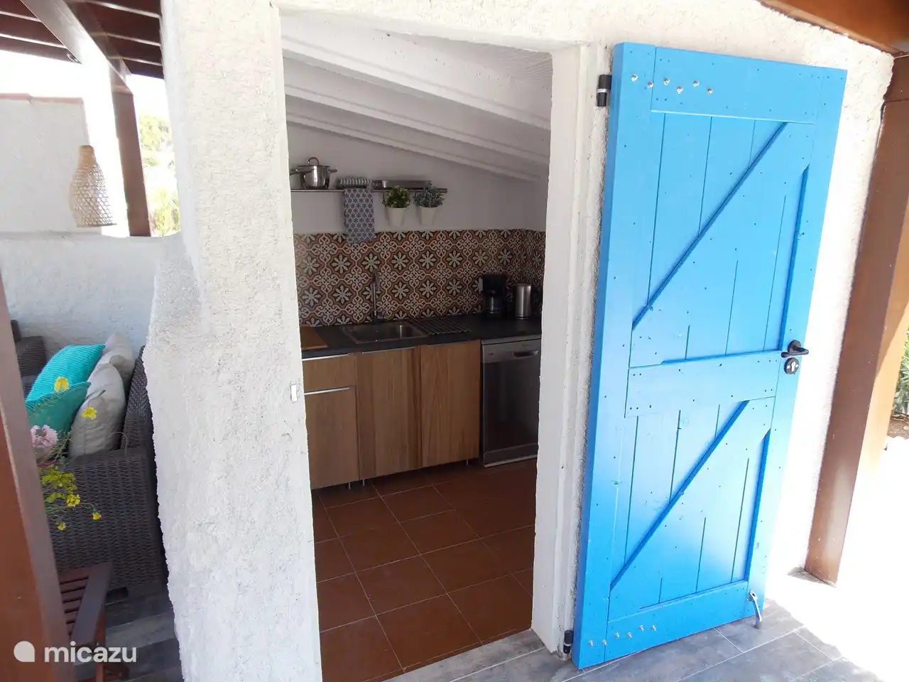 The kitchenette in the cabana.