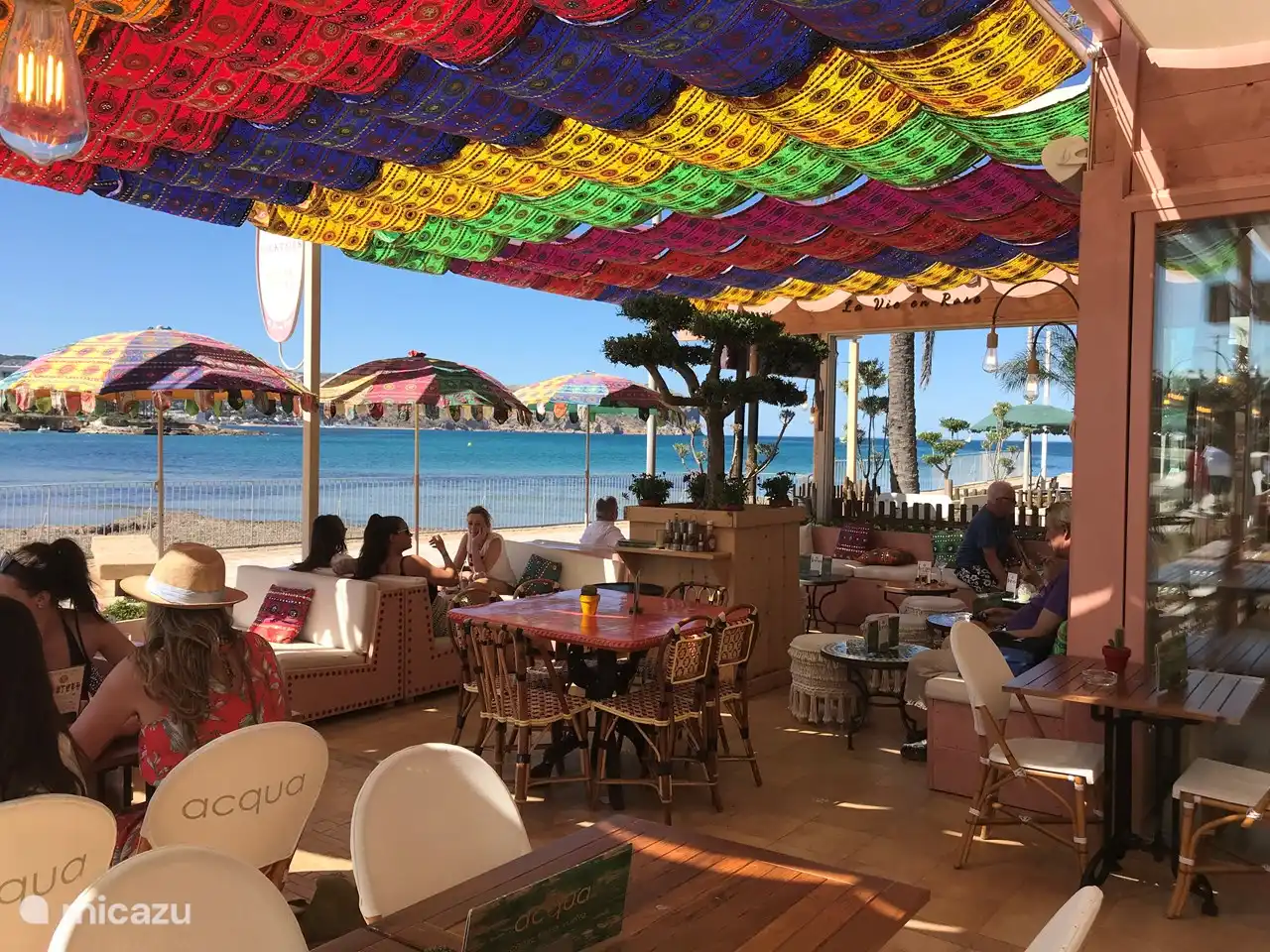 Restaurant Acqua Arenal Beach