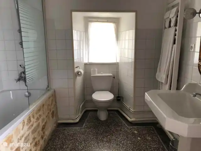 La Croze - Gite Matisse huren in Frankrijk, Lot, Vire-sur-Lot - vakantiehuis Badkamer beneden