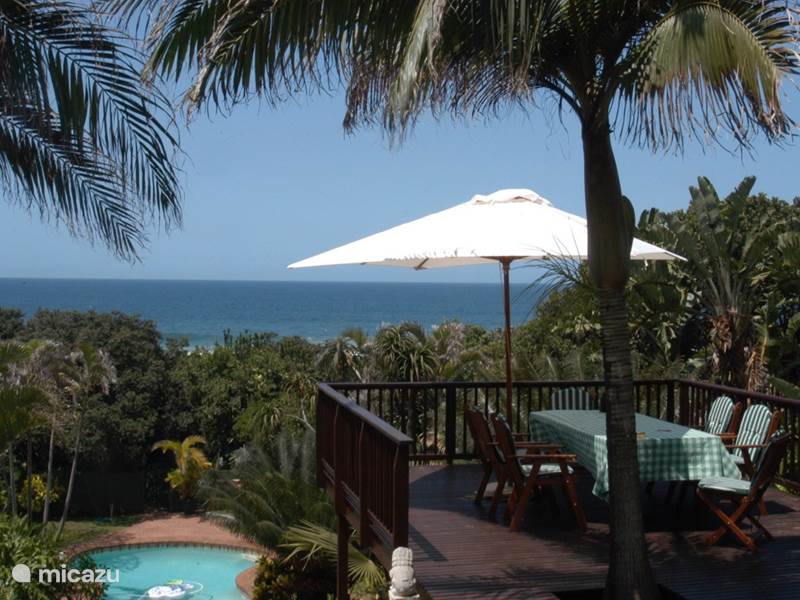Vakantiehuis Zuid-Afrika, KwaZulu-Natal, Ballito Bungalow Thatch by the Sea