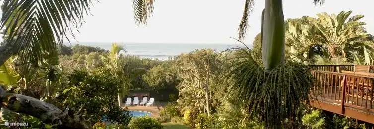 Blick auf das Meer vom Deck