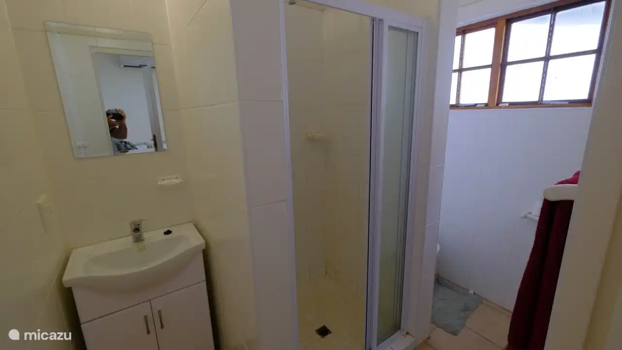 En suite Badezimmer zum Schlafzimmer 5