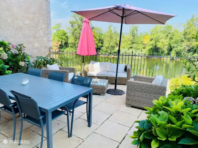 La Croze - Gîte Monet | France, Lot, Vire-sur-Lot - maison de vacances Terrasse sur la rivière