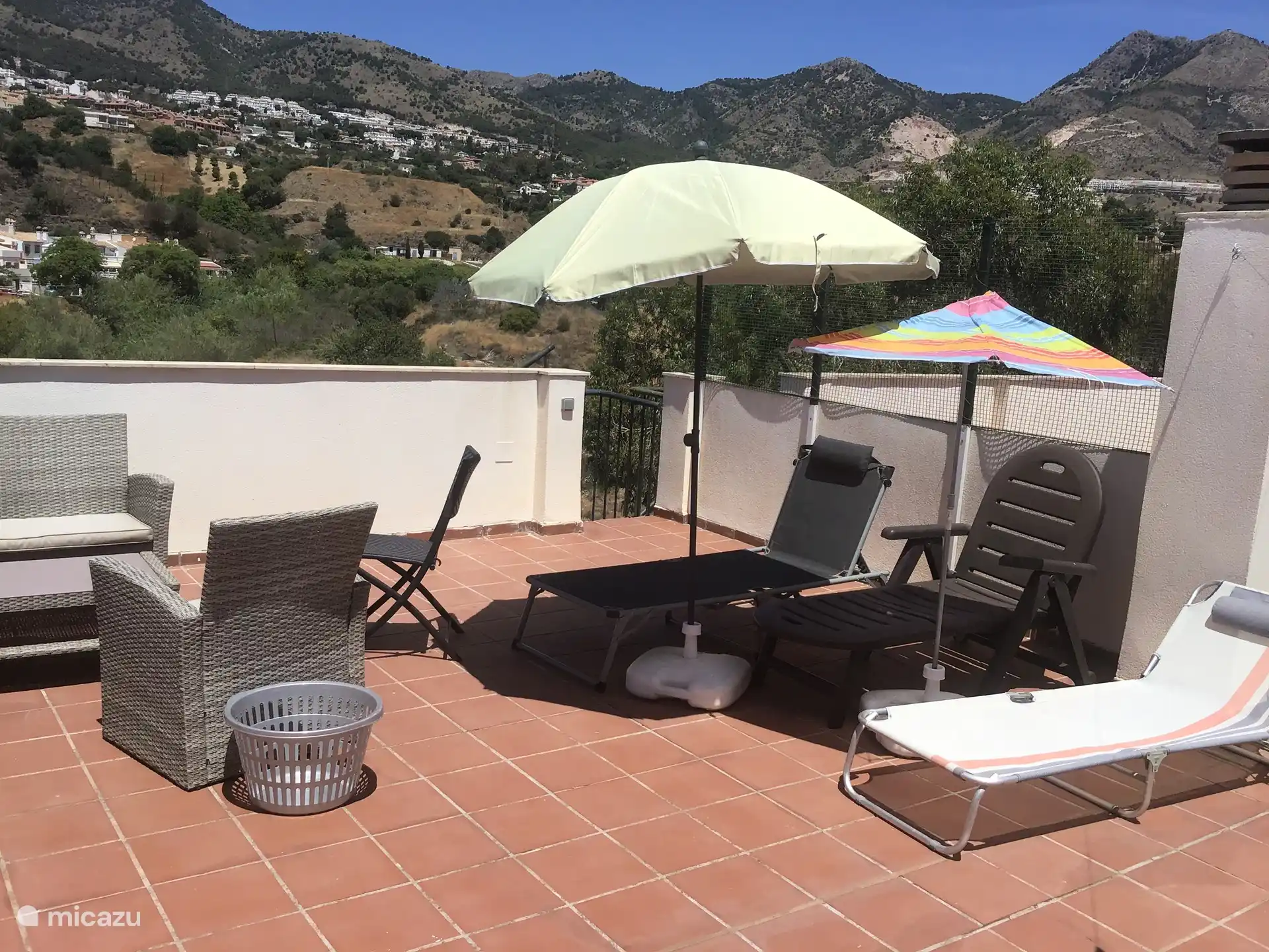 Sun loungers with a view 