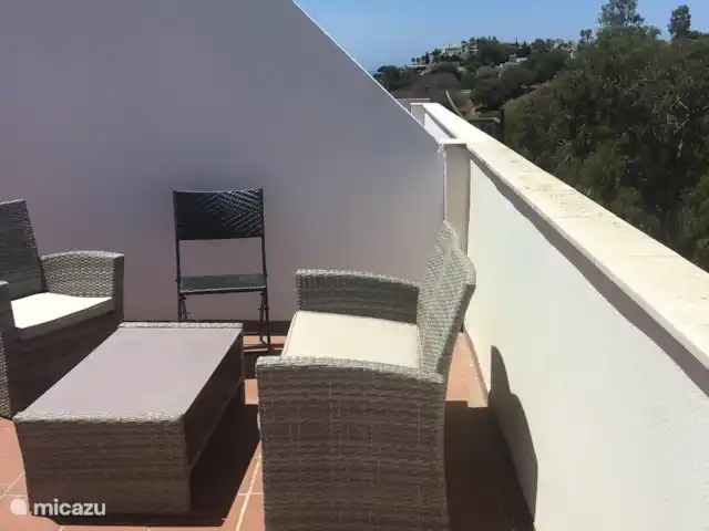 apartamento en España, Costa del Sol, Benalmádena – Casa Schellenboom La terraza con mirador para
Louncheset en la terraza