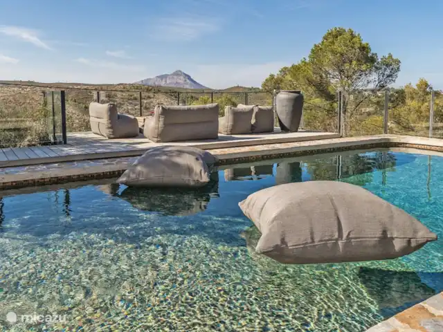 Hidden Villa Javea in Spain, Costa Blanca, Jávea - villa Lovely heated swimming pool of 10x5 meters with a view of the Montgó