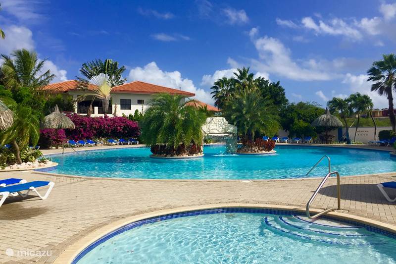 Vakantiehuis Curaçao, Curacao-Midden, Koraal Partier Bungalow Mooie Bungalow op SeruCoral Curacao