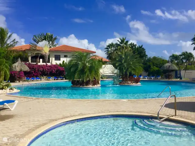 Beau bungalow sur SeruCoral Curaçao | Curaçao, Curaçao-Centre, Partisan du corail - bungalow Piscine Seru Coral avec pataugeoire séparée