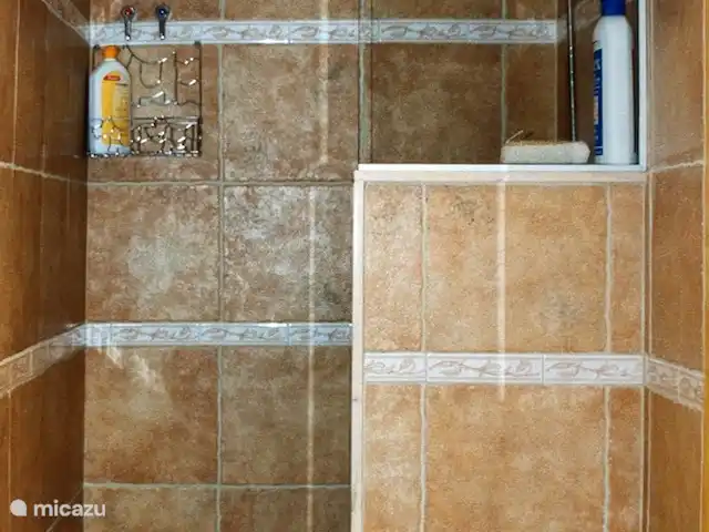 Belle villa double | Espagne, Costa Brava, Calonge - villa Salle de bain en bas avec douche