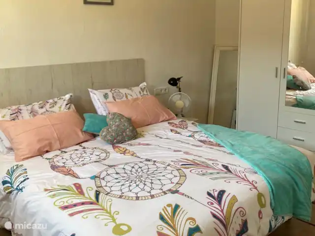 Belle villa double | Espagne, Costa Brava, Calonge - villa Deuxième chambre au rez-de-chaussée maintenant avec deux lits simples