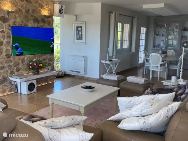 Belle villa double | Espagne, Costa Brava, Calonge - villa Salle à manger à l'étage