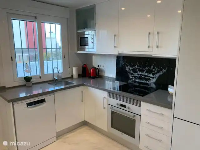 Casa Beausezo, appartement de luxe | Espagne, Costa Blanca, Torrevieja - appartement Cuisine ouverte