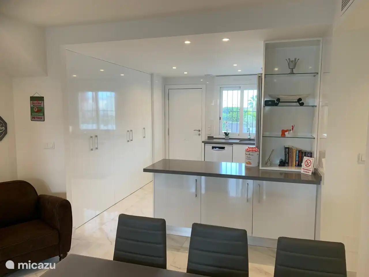 Offene Küche mit Verbindung zum Wohnzimmer