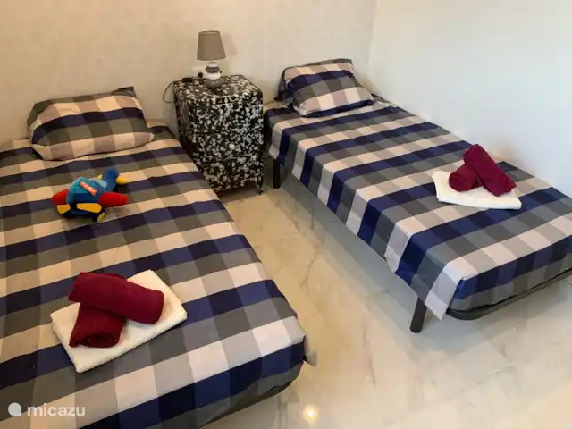 Casa Beausezo, appartement de luxe | Espagne, Costa Blanca, Torrevieja - appartement Lits confortables avec de bons matelas