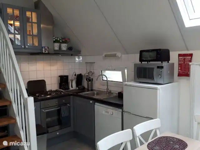 La Douce 69 Château Cazaleres en Francia, Ariège, Daumazan-sur-Arize - villa La cocina