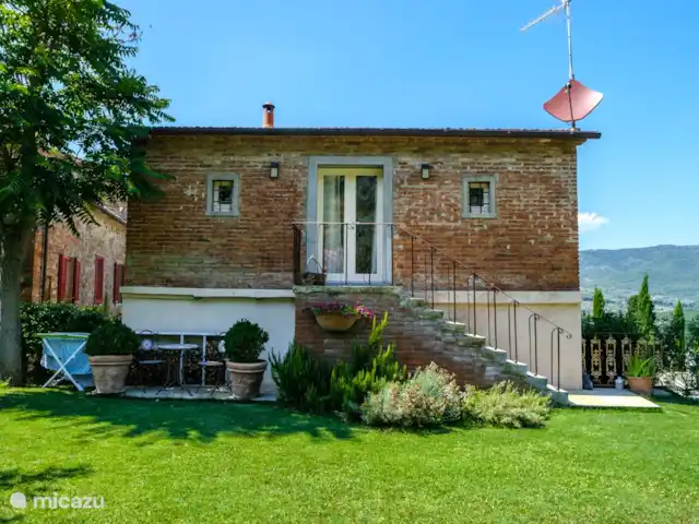 Casale le Colonne, Villetta La Valle en Italia, Toscana, Castiglion Fiorentino - casa vacacional Foto del exterior de la Villetta la Valle.