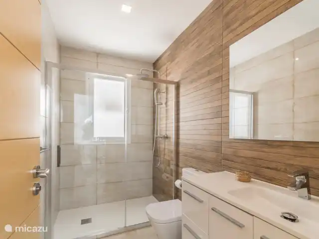 Villa Bellona en España, Costa Tropical, Salobreña - villa Baño con todos los adornos.