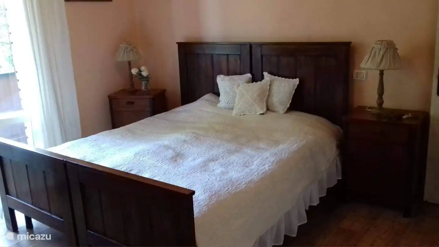 Schlafzimmer 2 mit Terrasse