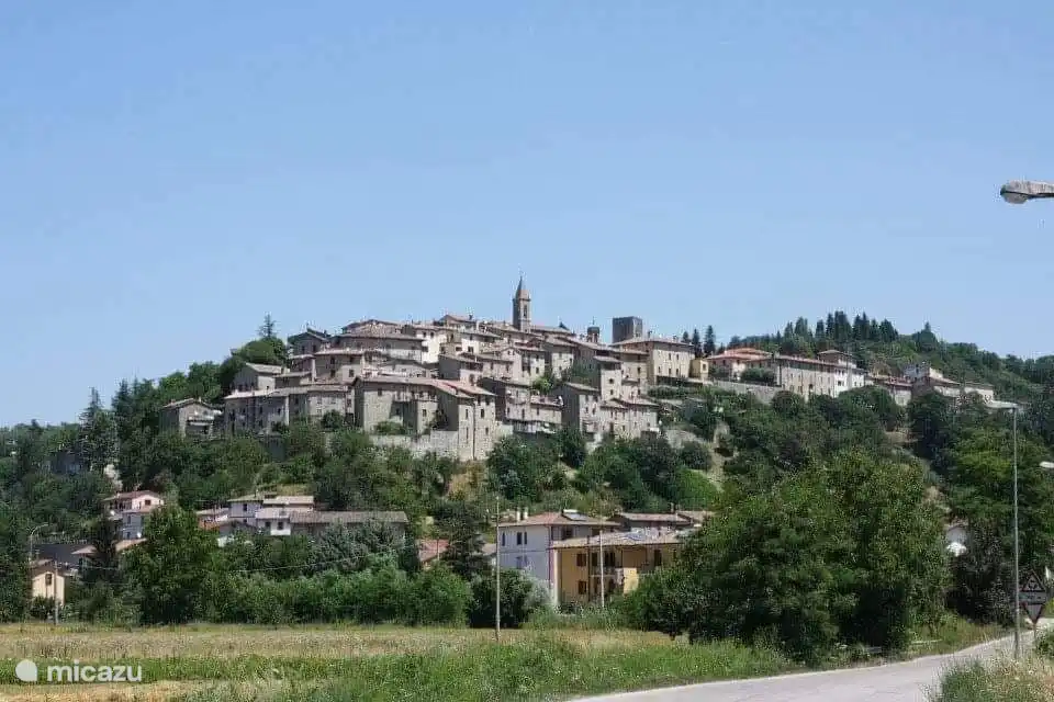 Das Dorf Pietralunga