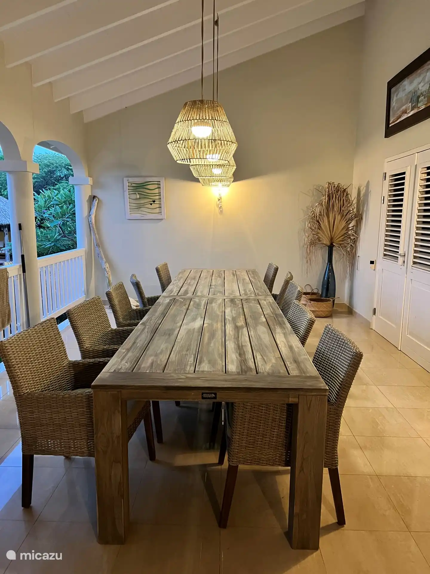 Otrobientu in Curaçao, Banda Ariba (Ost), Jan Thiel - Villa