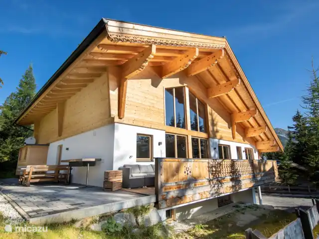 Chalet Zillertal Arena XL en Austria, Salzburgo, Krimml - chalet Sol todo el día alrededor del chalet, en el jardín, en la terraza o en los balcones