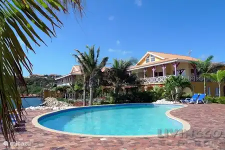Vakantiehuis Curaçao, Banda Ariba (oost), Jan Thiel appartement Happy View Ook een heerlijk zwembad.