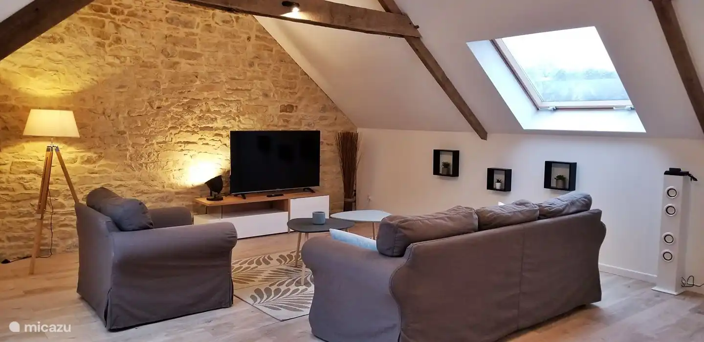 Lounge mit WLAN Fernseher mit Netflix