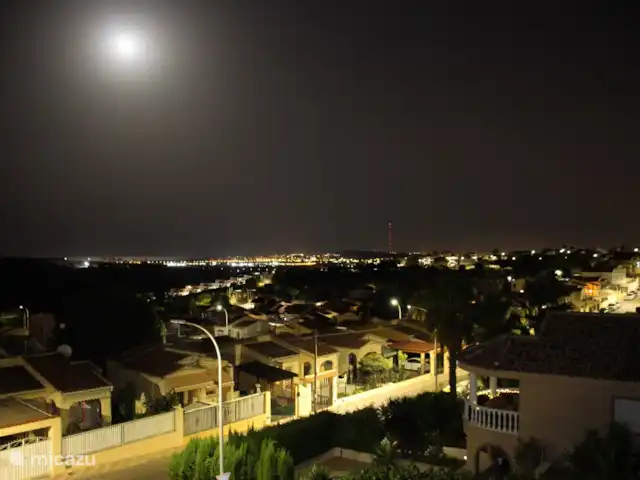 villa huren in Spanje, Costa Blanca, San Fulgencio La Marina – Casa Yepaza * 25 min van Alicante* Uitzicht bij avond op Guardamar Del Segura