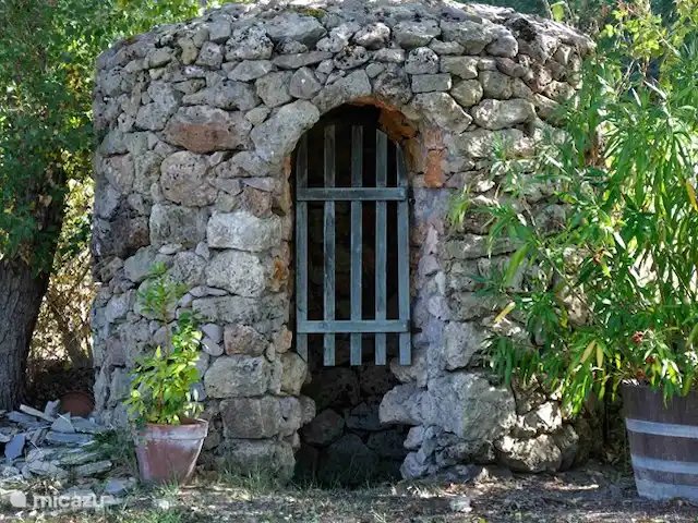 Bastide Poulailler | France, Var, Lorgues - villa Ce qui était autrefois le puits