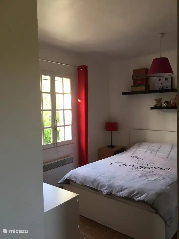 Slaapkamer 3 met bed van 1m40 x 2m00