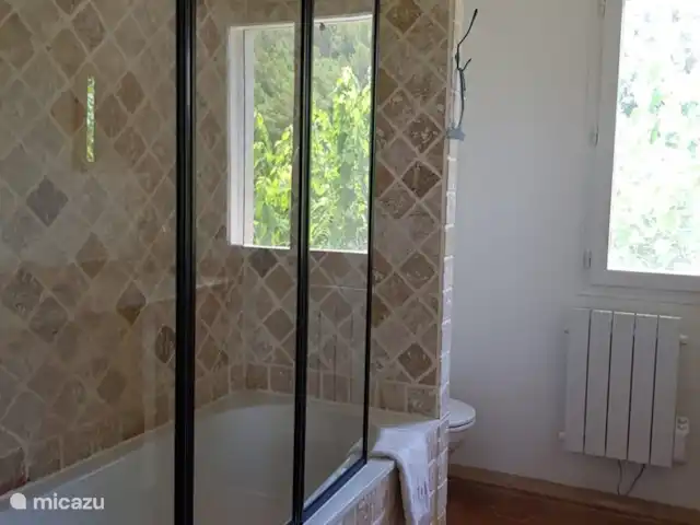 Bastide Poulailler | France, Var, Lorgues - villa Salle de Bains