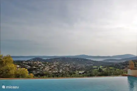 Vakantiehuis Frankrijk, Côte d´Azur, Sainte-Maxime villa Villa Amelie met zwembad en zeezicht