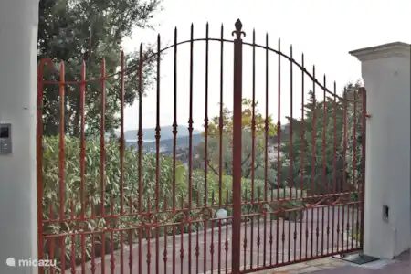 Vakantiehuis Frankrijk, Côte d´Azur, Sainte-Maxime villa Villa Amelie met zwembad en zeezicht