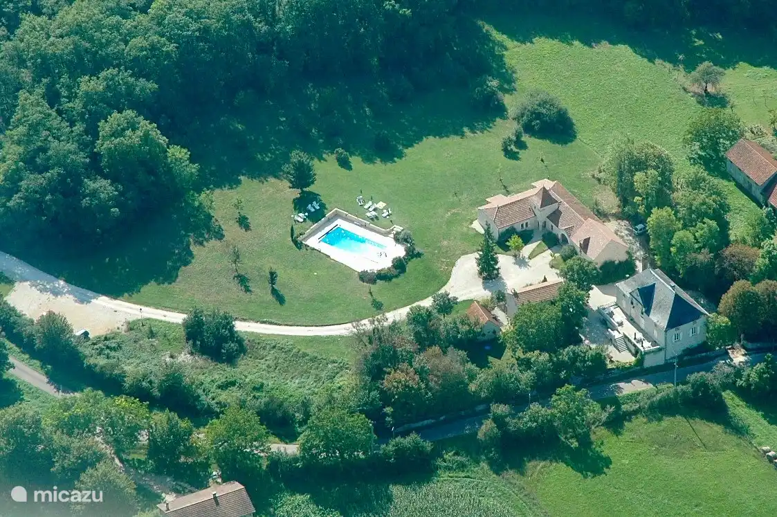 la Cabane vue du ciel