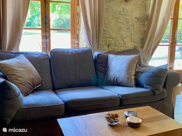 Location de Vacances France, Dordogne, Degagnac, maison de vacances - La Chouette banque