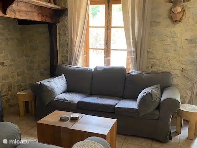 Location de Vacances France, Dordogne, Degagnac, maison de vacances - La Chouette banque