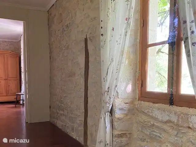 Location de Vacances France, Dordogne, Degagnac, maison de vacances - La Chouette salle