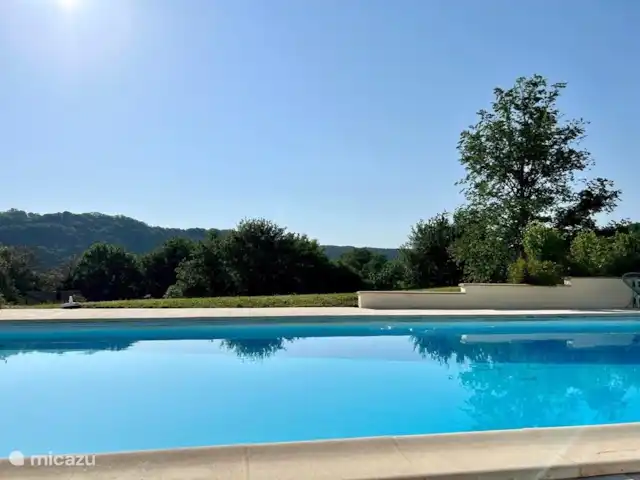 Location de Vacances France, Dordogne, Degagnac, maison de vacances - La Chouette piscine
