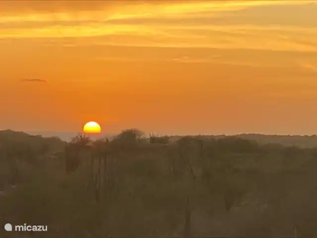 vakantiehuis huren in Curaçao, Banda Ariba (oost), Jan Thiel – Vakantie Villa Micazu Curacao 25 p uitzicht sunset