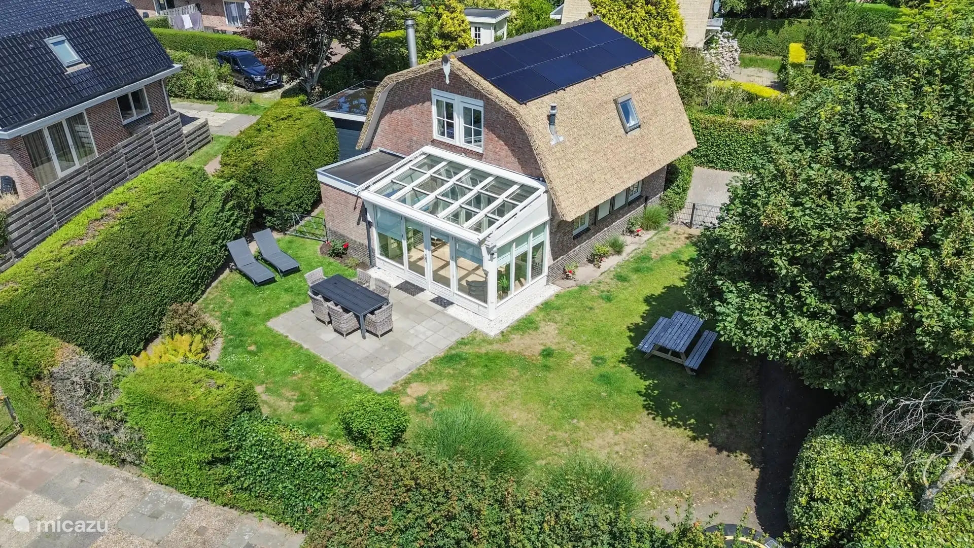 Garten mit Blick auf die Draufe.